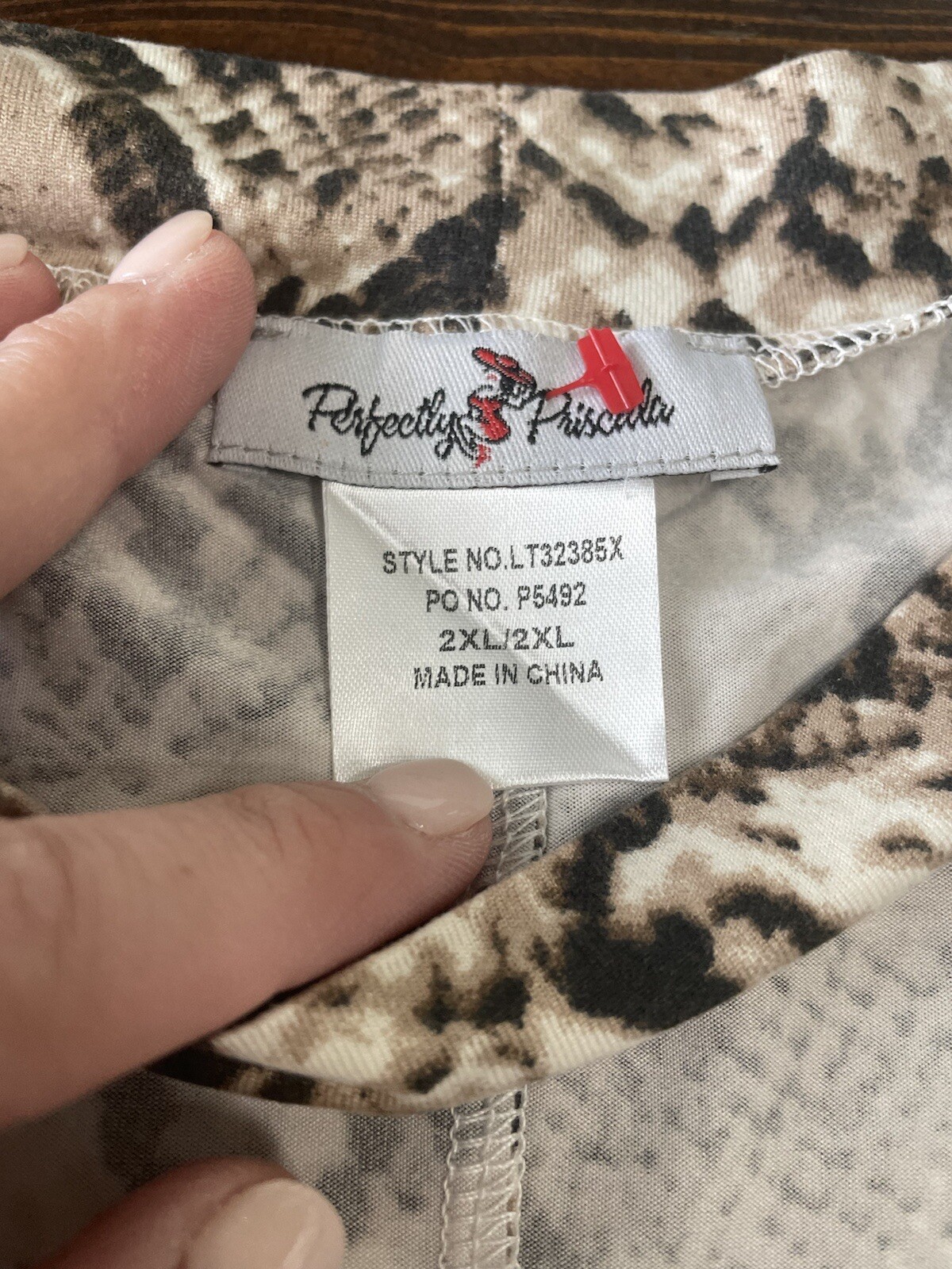 NWOT Perfectly Priscilla Snake Skin Blouse Soft Oversized Loose Sz 2XL Stretch
