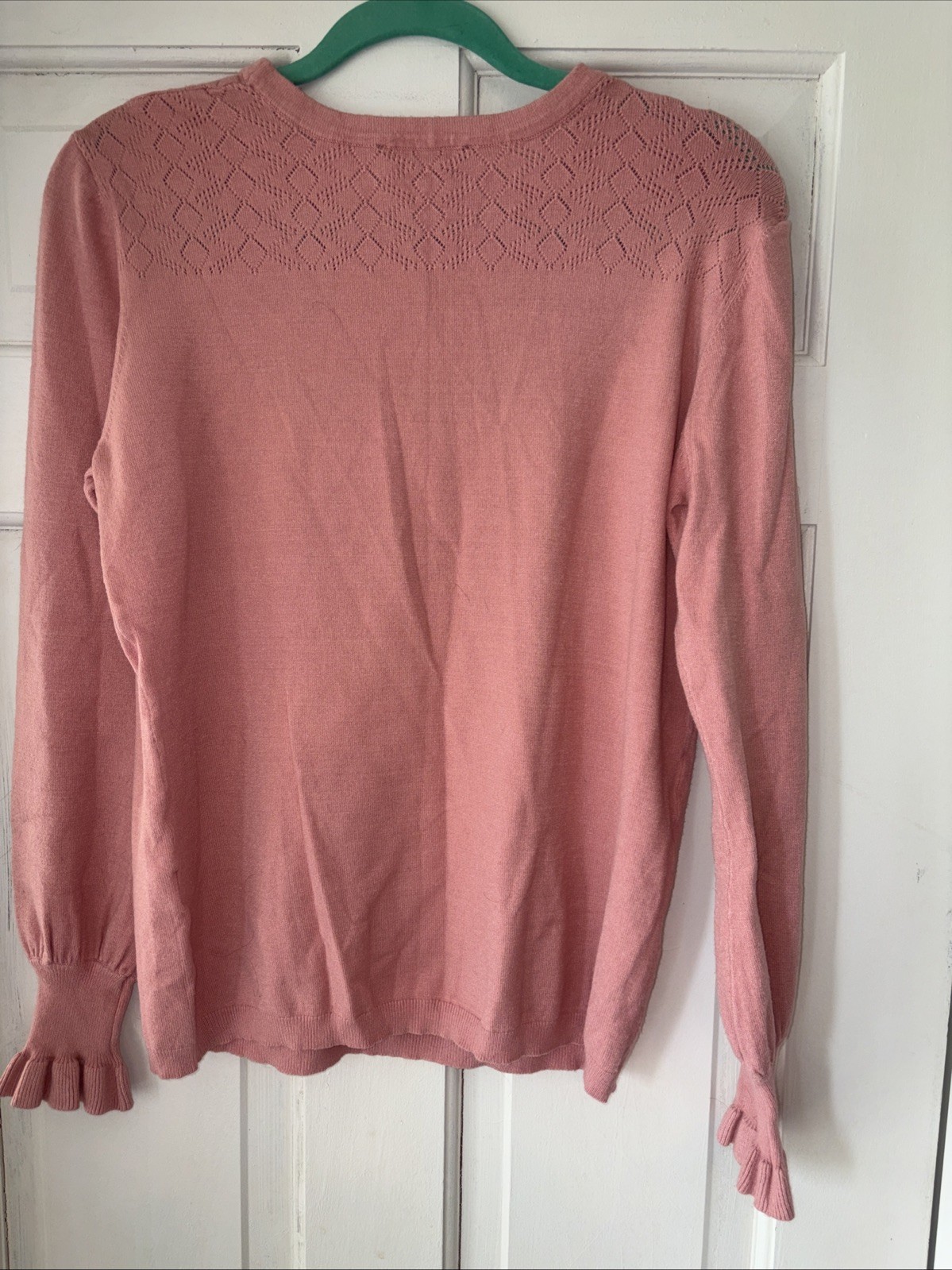 Chadwicks of Boston, Peach Colored, Ruffle Sleeve, Pull Over Woman’s Shirt, XL