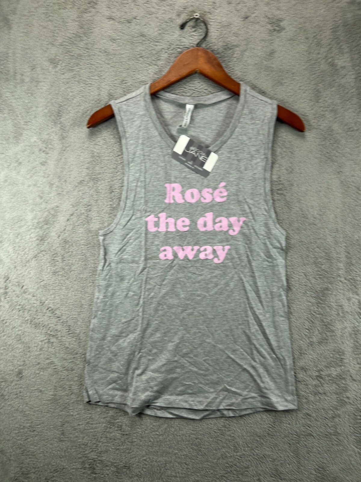 NWT Bella Rose The Day Away Tank Top Womens Medium Heather Gray Pink Graphic