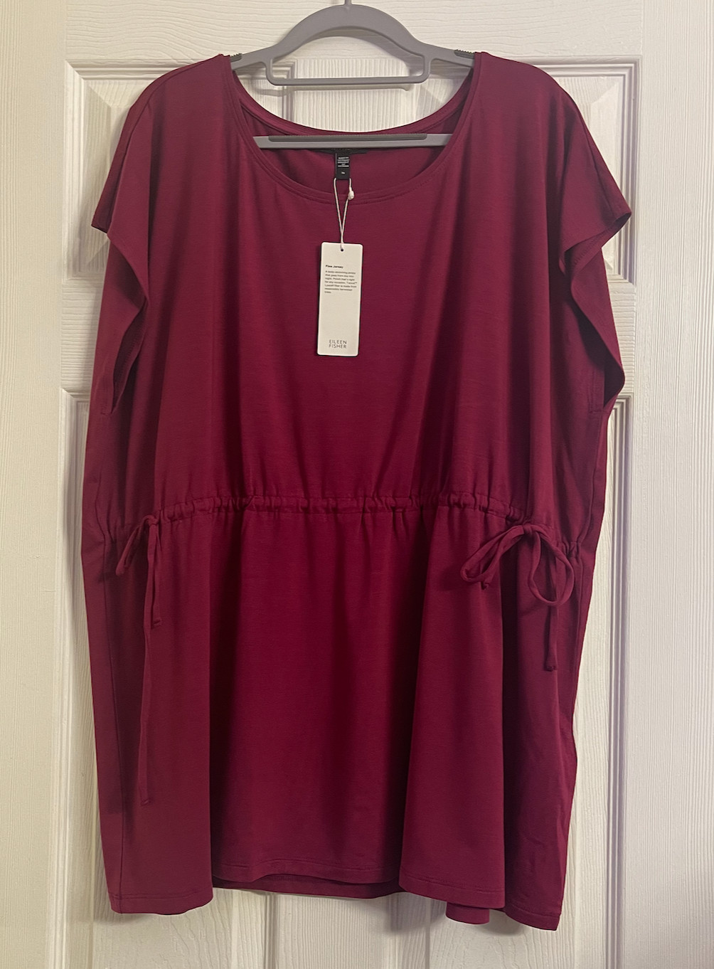 NWT $128 Eileen Fisher Raspberry Tencel Lyocell Jewel Neck Box Top Large
