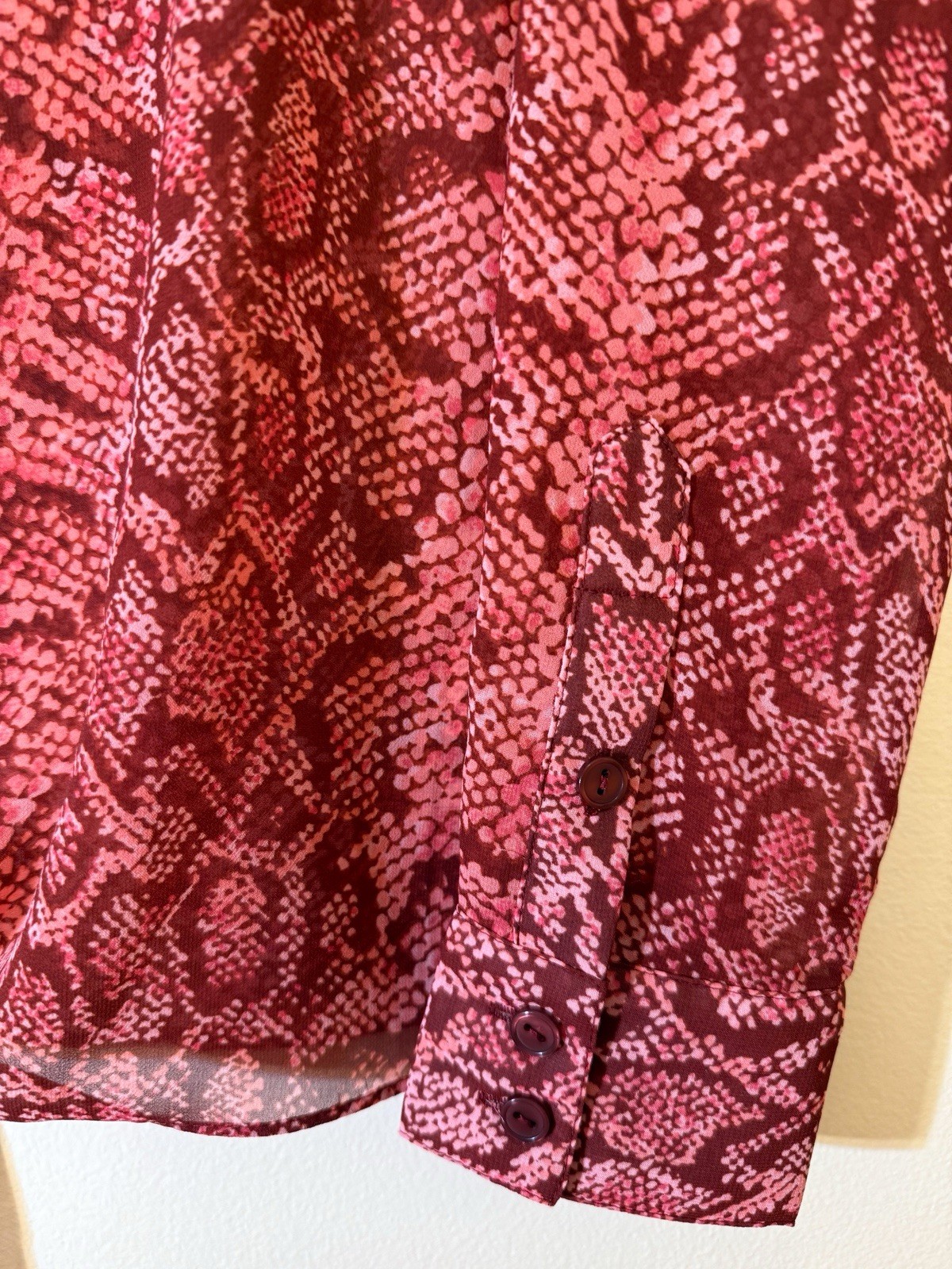Extra Small ❤️ INC International Concepts Red Snake Chiffon Shirt Underarms 34”