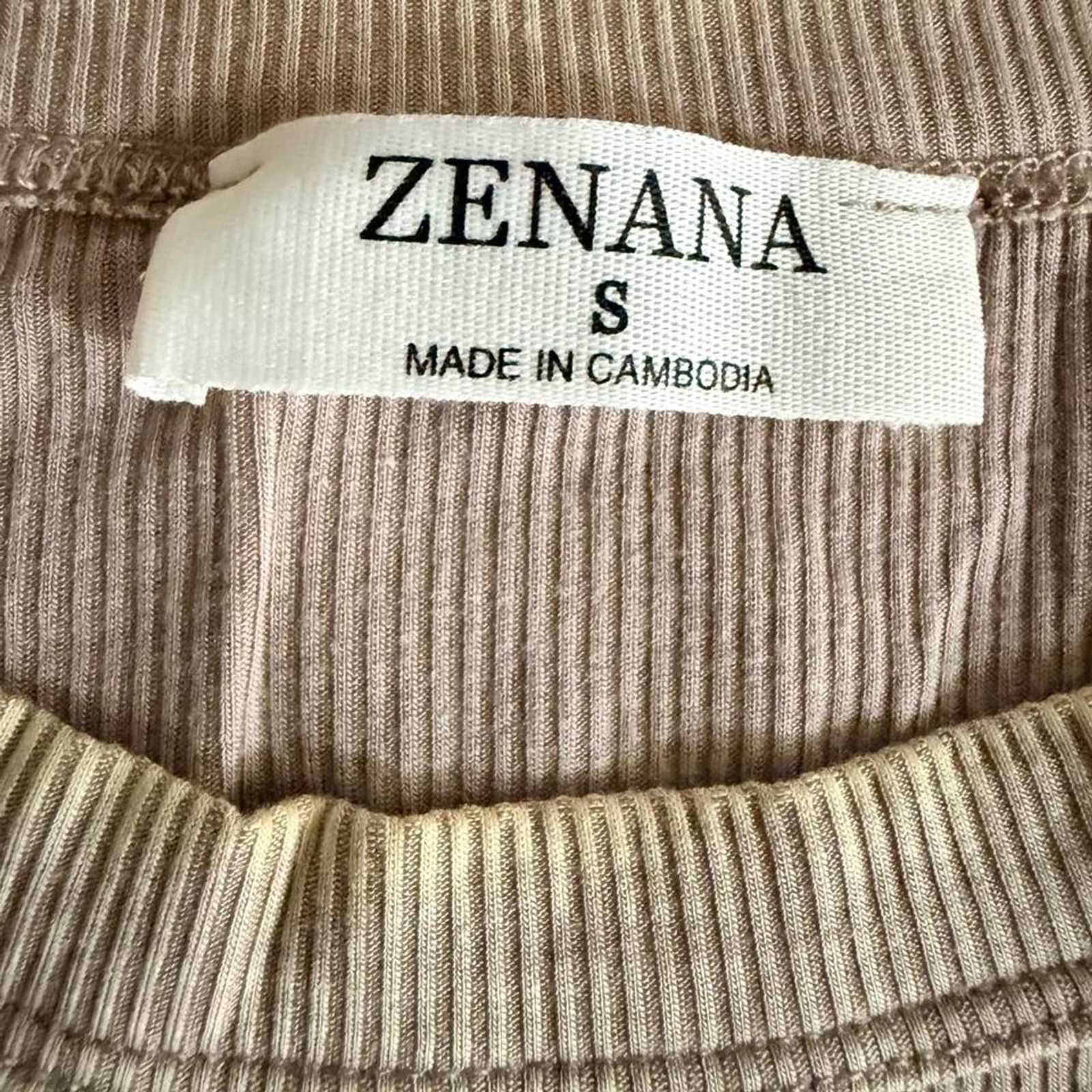 Zenana Women’s Tan and Cream Vest