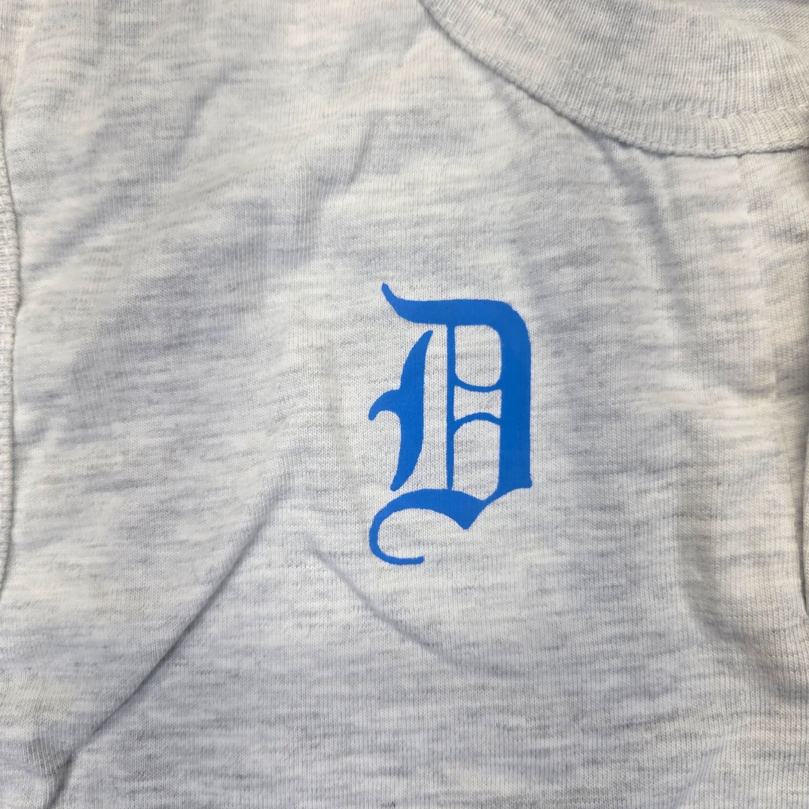 Southern Athletic Detroit Tigers Shirt Women’s L Gray Sleeveless Henley NWT