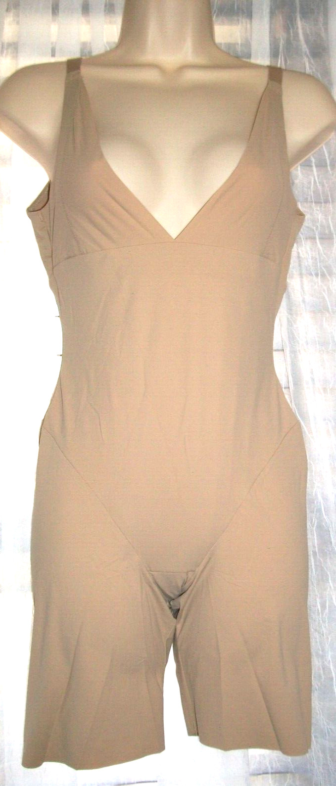 MAIDENFORM SZ L BEIGE SPANDEX SLIMMING SHAPER BODYSUIT~TUMMY THIGH CONTROL