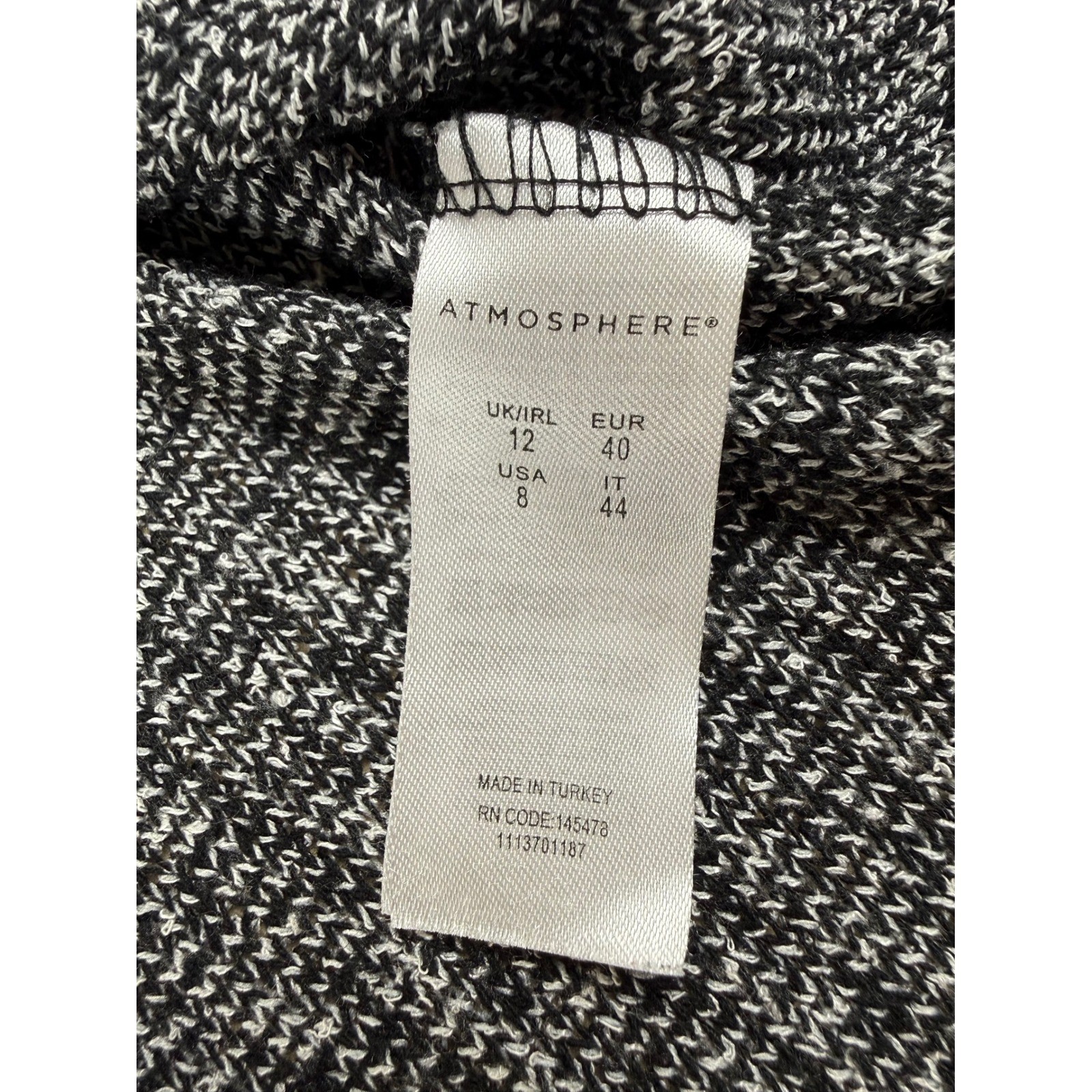 Minimalist Striped Sleeveless Tunic V-Neck Knit Top Size 8 Atmosphere