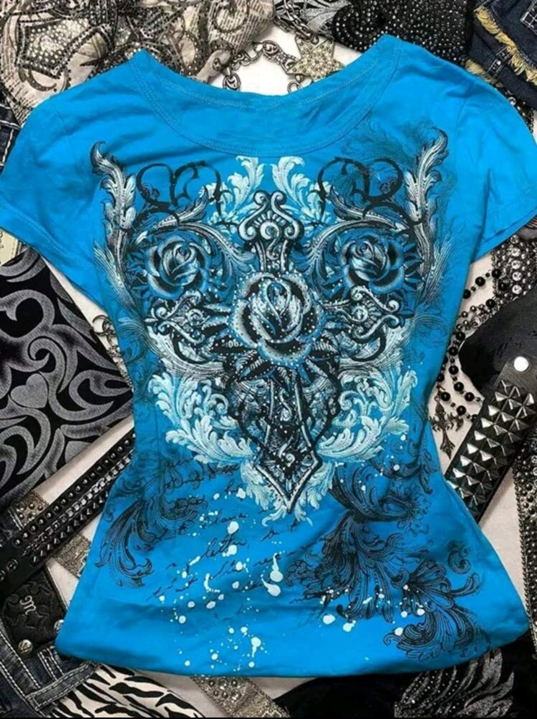 Y2K Women’s Blue Short Sleeve Cross Flower Graphic Tee Size S, M, L,