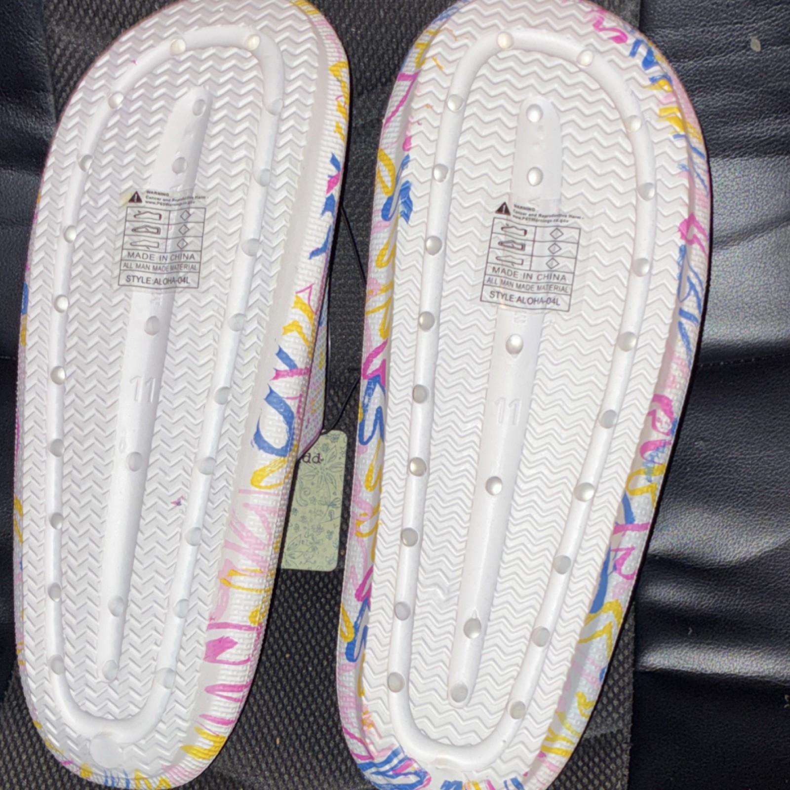 Mudd Women’s Slide Sandals White Multicolor Heart Print Slip On US 11