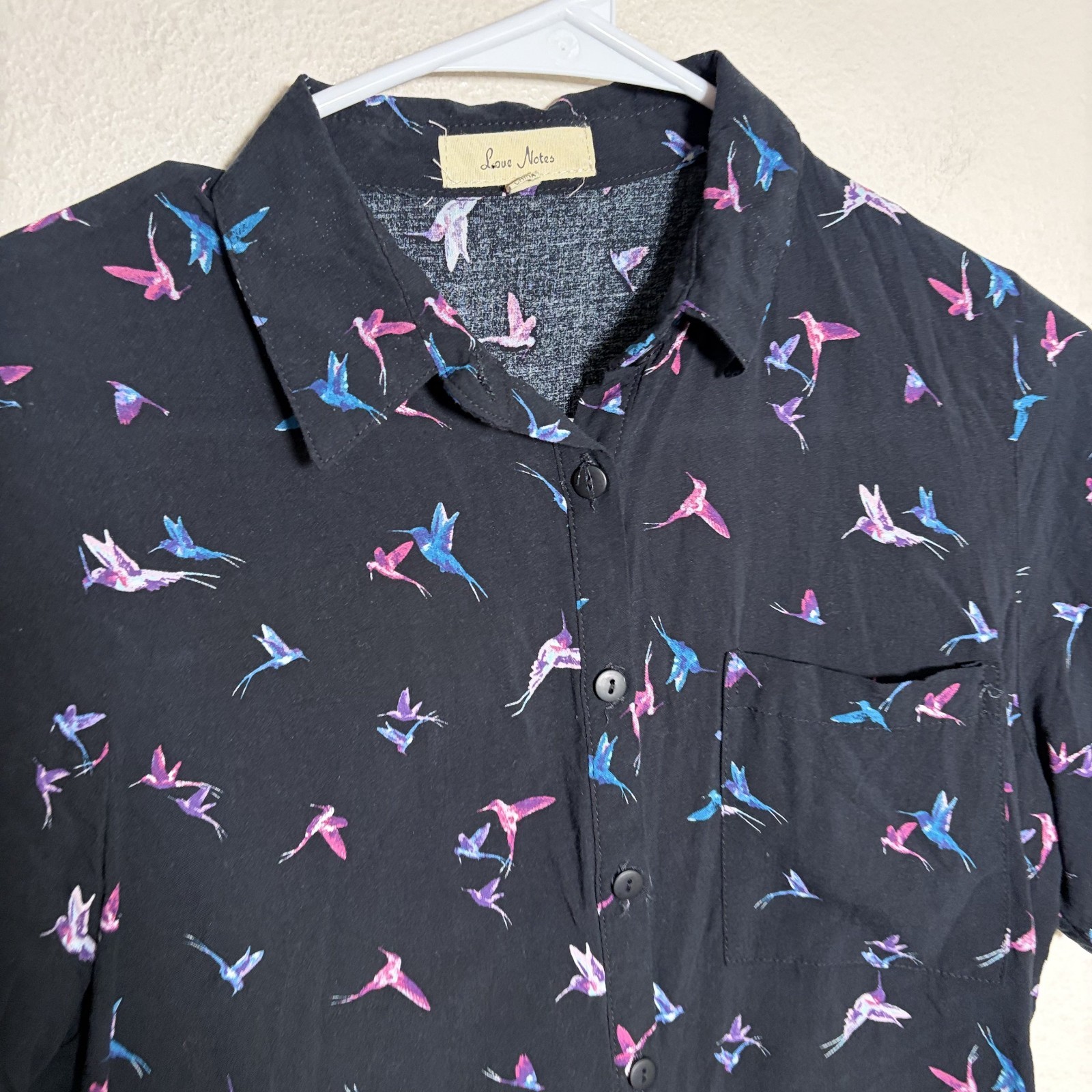 Love Notes Blouse Women’s Small Button Up Cropped Collared Bird Printed