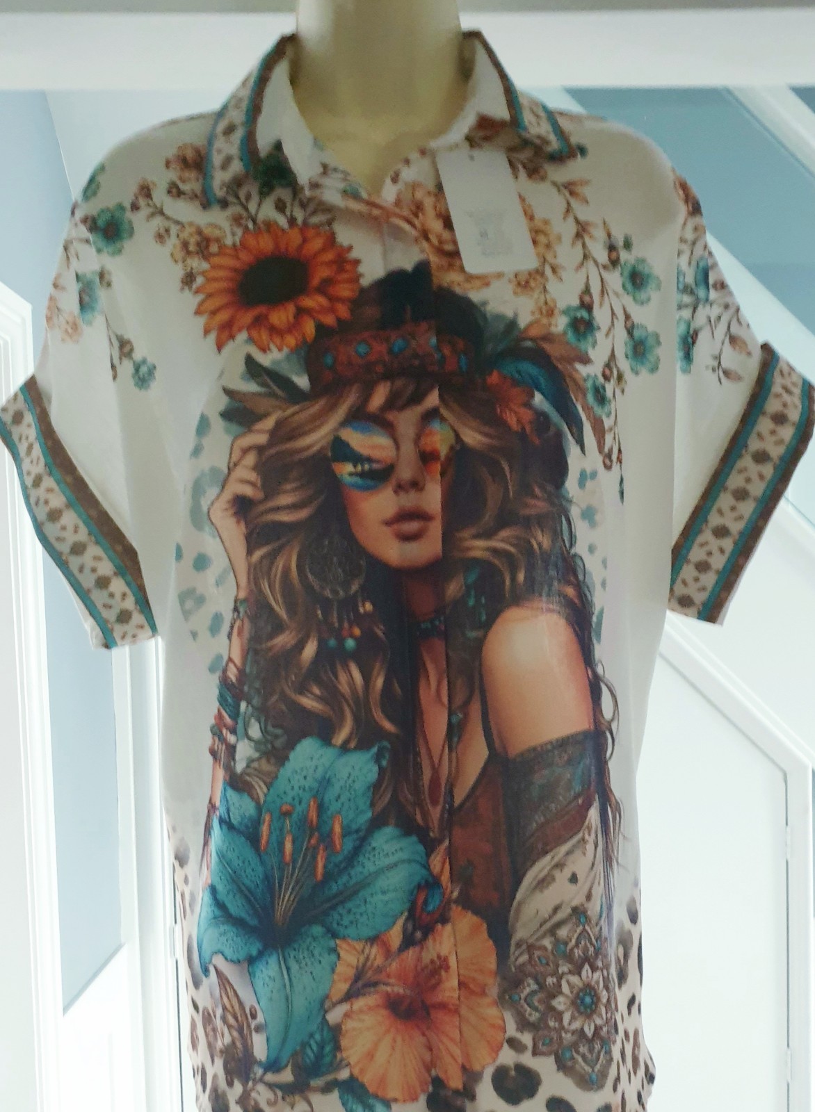 Portrait Dream Catcher Graphics Oversized Dipped Hem Shirt Blouse Freesize