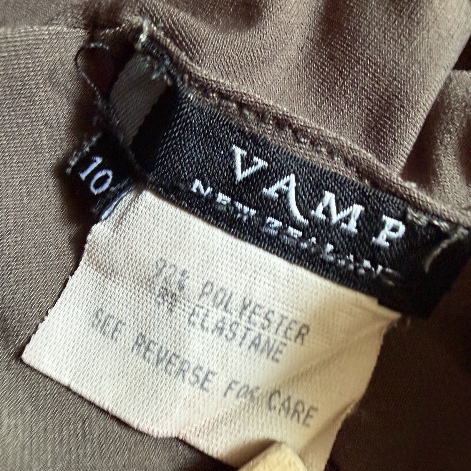 Vtg Vamp Y2K Top Womens 10 Taupe Cowl Halter Cutout Back Slinky Sexy 00s 90s
