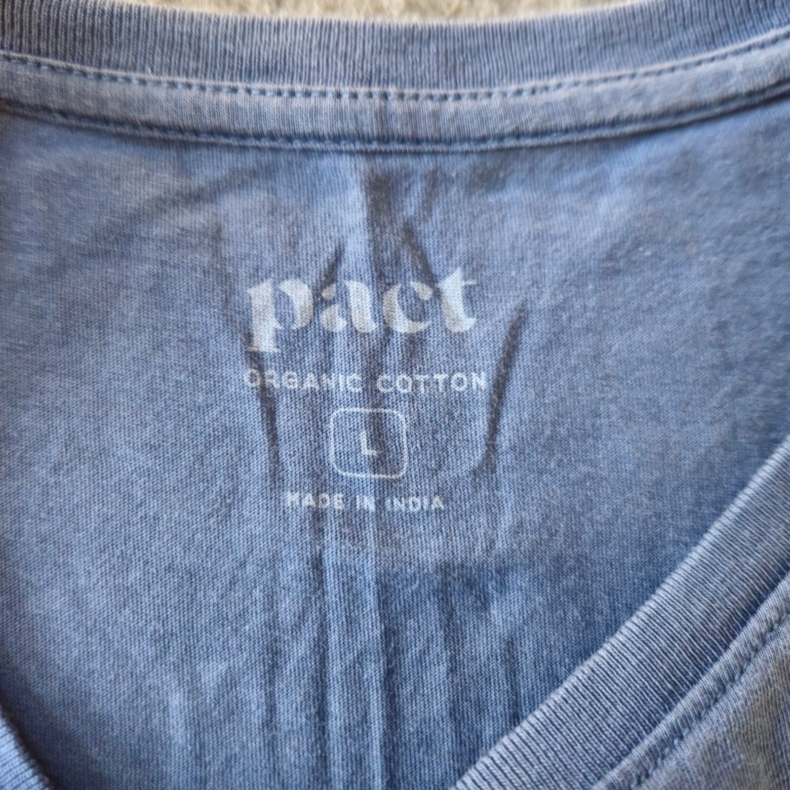PACT Organic Cotton Crew Neck Shirt Blue Capsule Wardrobe Minimalist Staple EUC