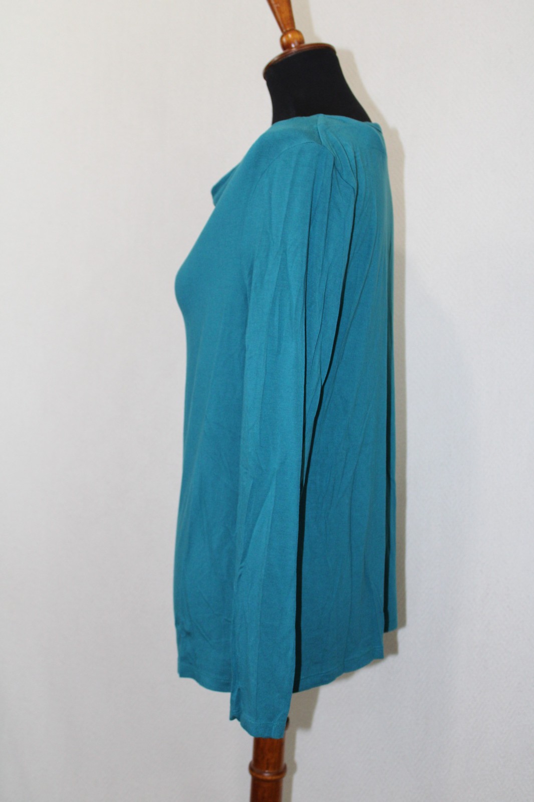 Talbots Sz M Teal Green Slight Drape Neck Pullover Stretch Top Long Sleeve