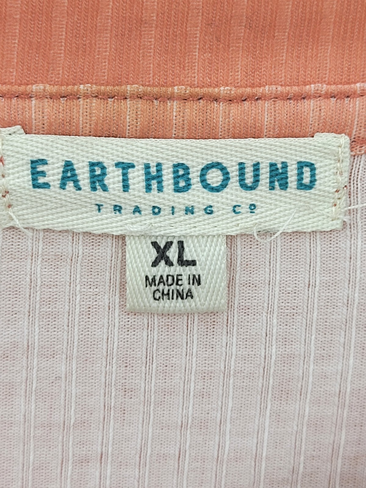 Earthbound Top Womens XL Peach Floral Ribbed Ruched Sides Cropped Boho Romantic