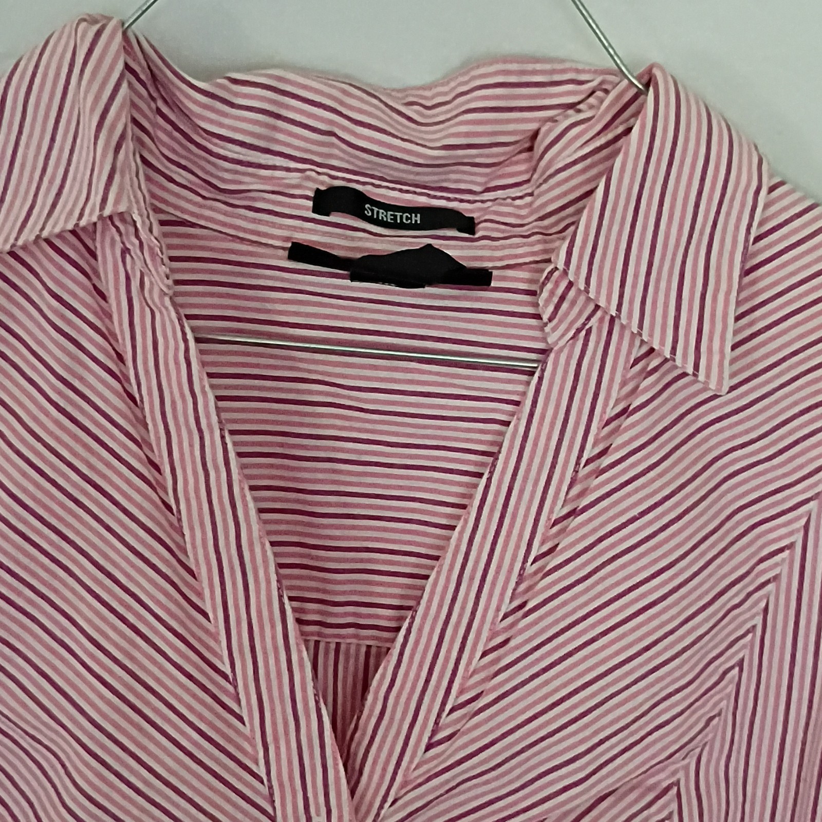 Style & Co. Women’s Pink/White Striped Stretch Collared Button Front Shirt 14