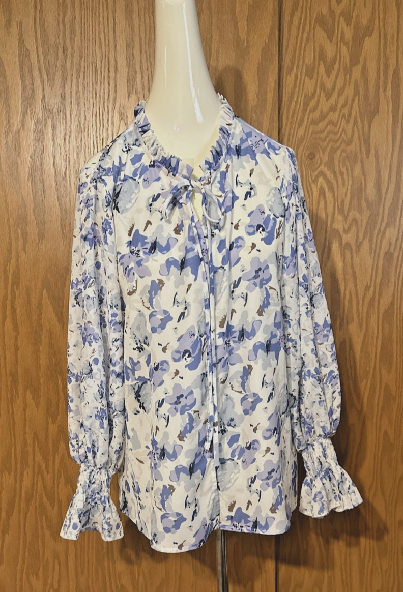 C+D+M Floral Button Blouse With Ruffled Tie Neck & Smocked Sleeve Size Medium