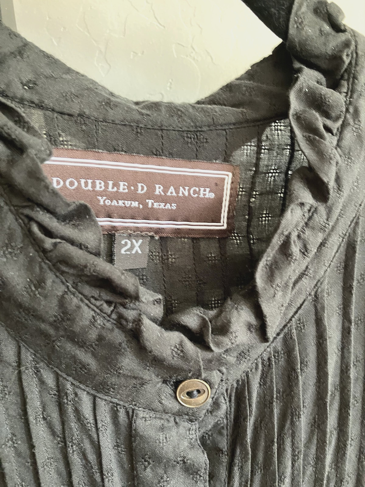 Double D Ranch Black Embroidered Ruffle Collar Top – Size 2X