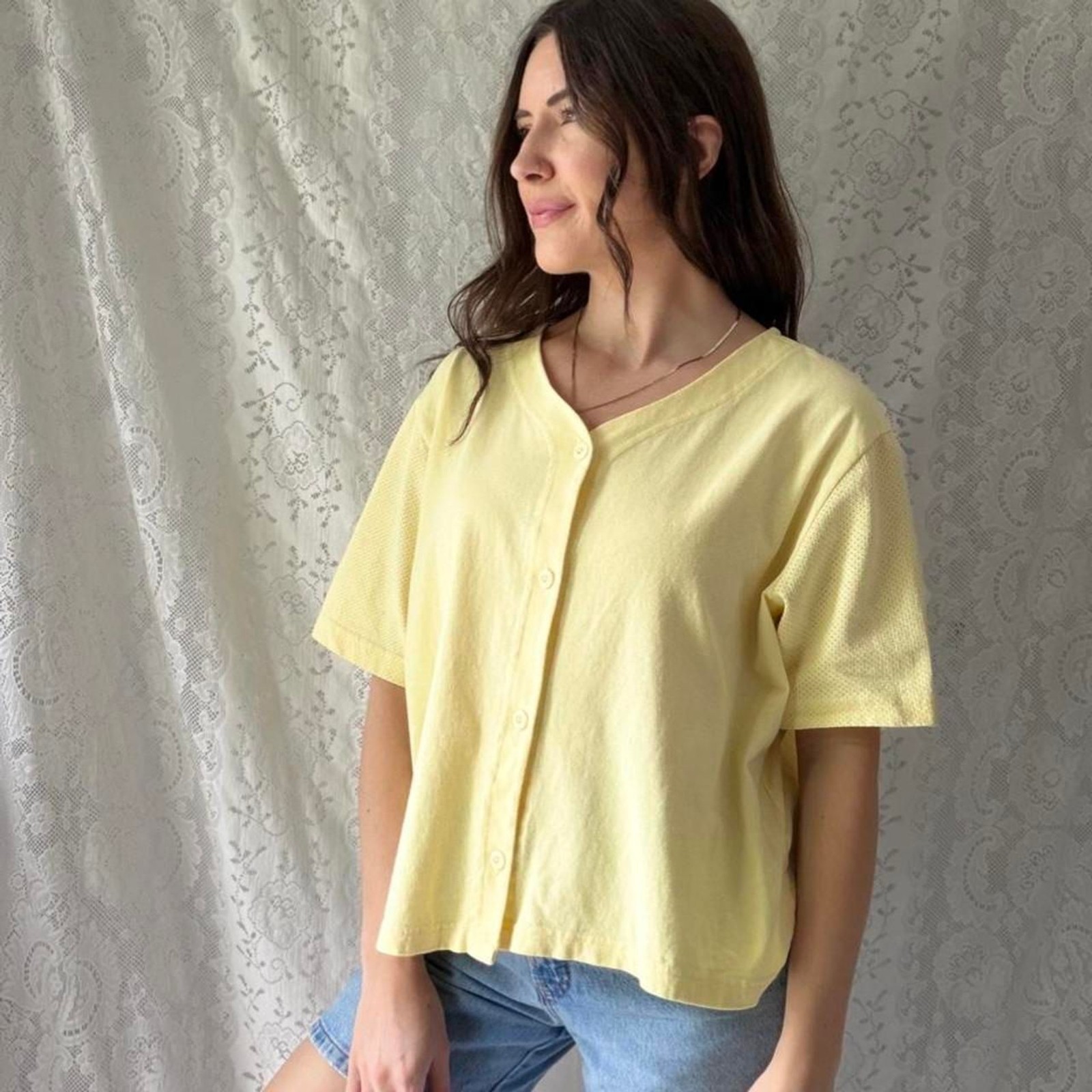 American-vintage Women’s Yellow Shirt