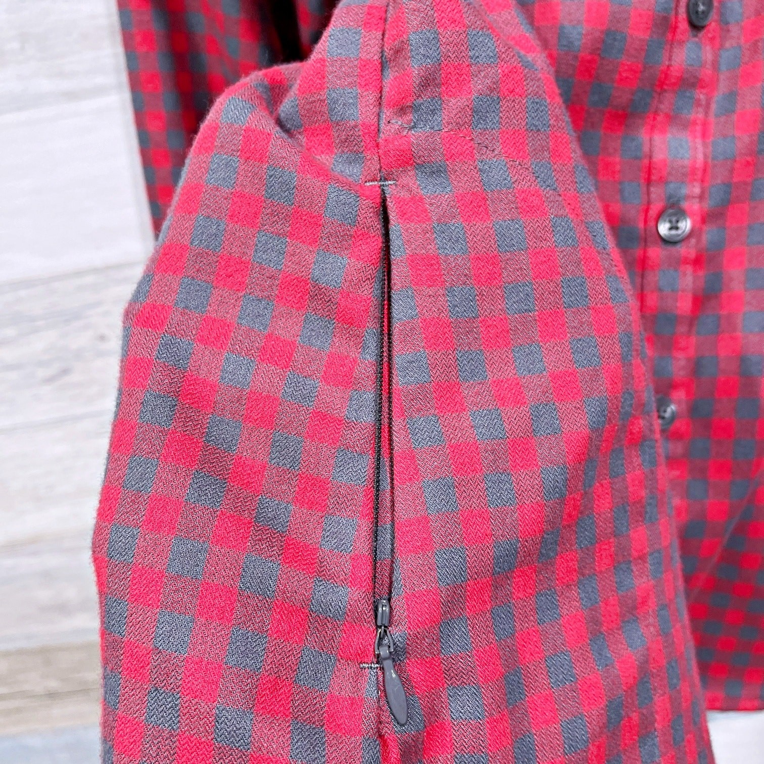 Horny Toad & Co Flannel Shirt Red Gray Gingham Pocket Wool Blend Womens Small