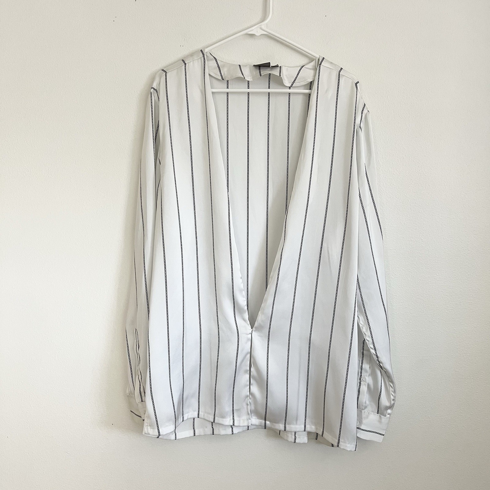 ASOS Open Front Long Sleeve Top Chain Stripe L Minimalist Chic Office Core