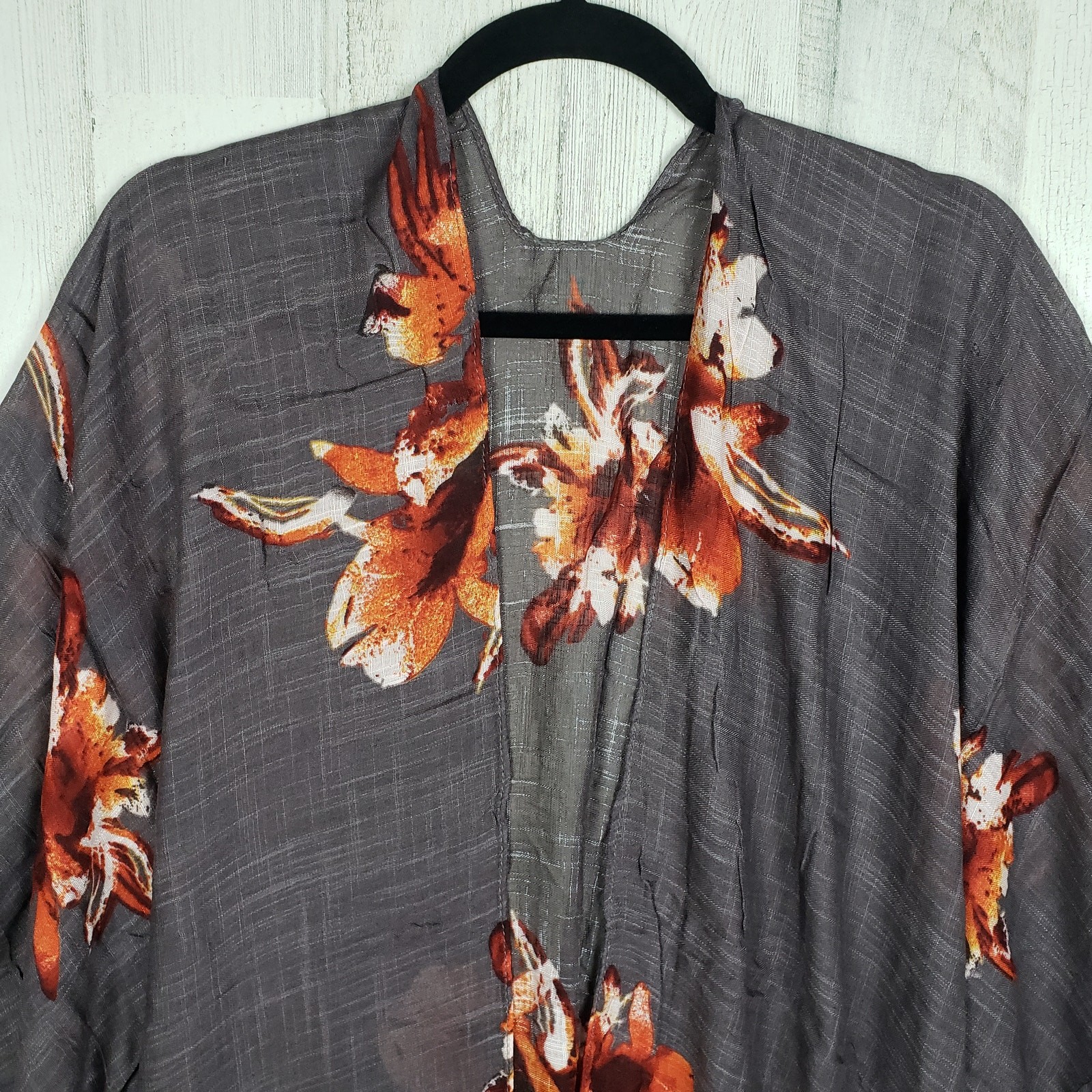 New Gray Floral Print Open Front Boho Flower Lightweight Kimono Women’s One Size