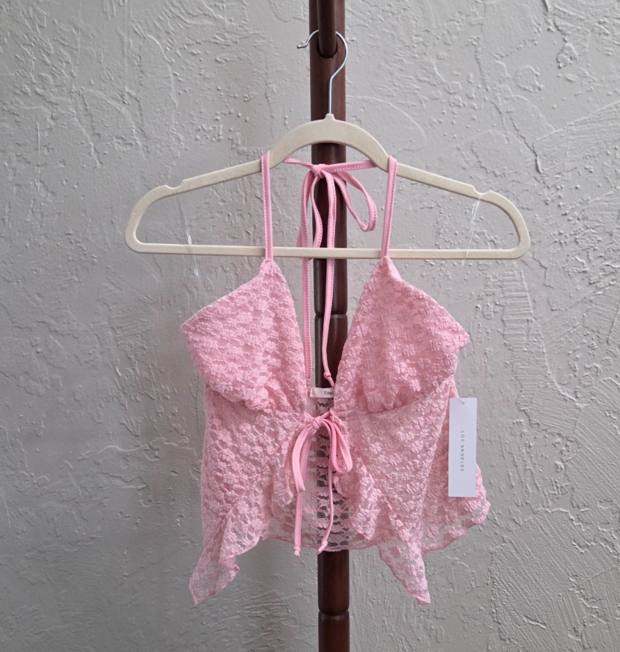 T163. Women’s Summer Resort Vacation Pink Boho Lace Halter Top