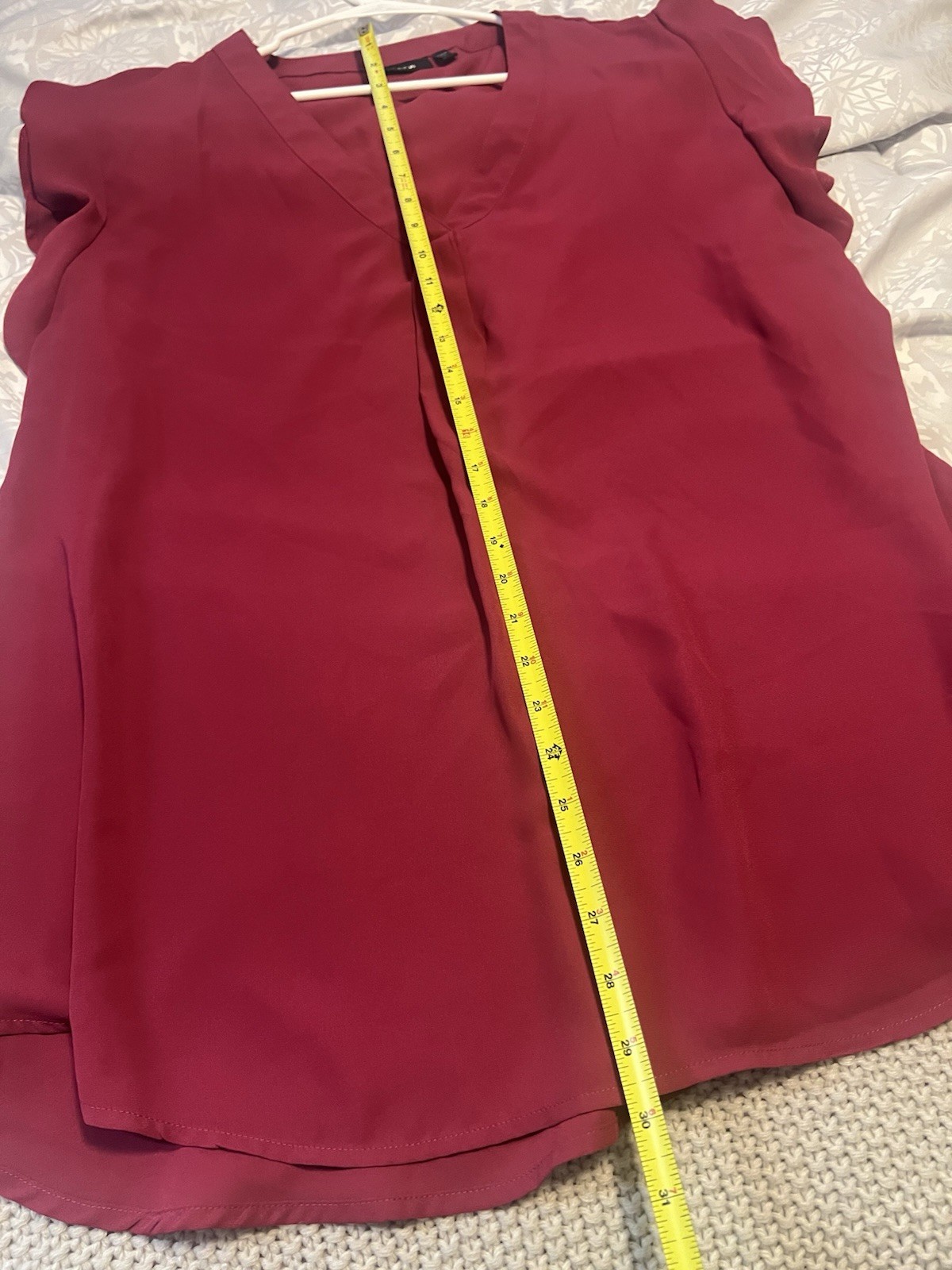 Apt 9 Magenta Blouse With V-Neck And Flutter Sleeves