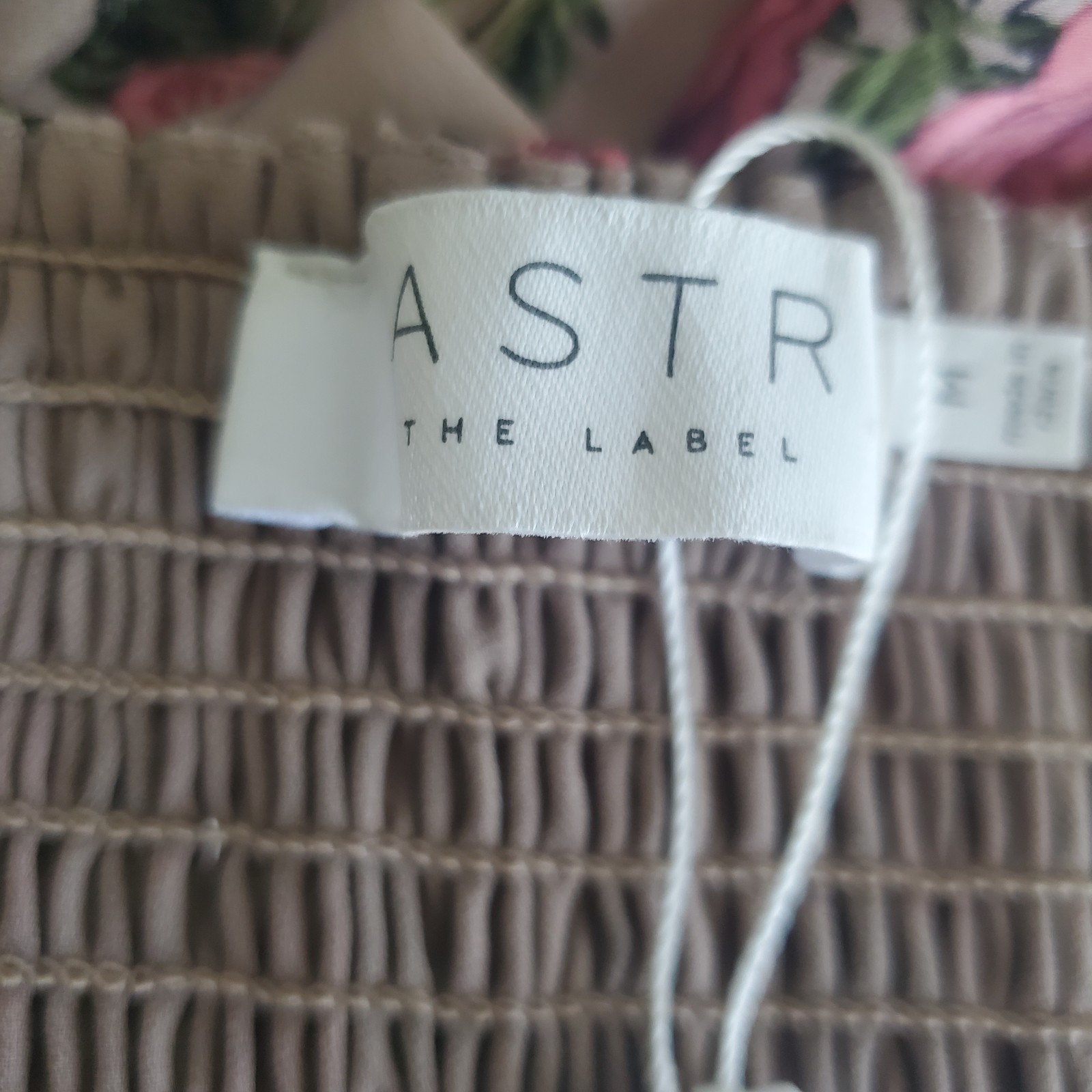 Astr the Label Top Size Medium Taupe Pink Floral Sweetheart Neck Underwire NWT