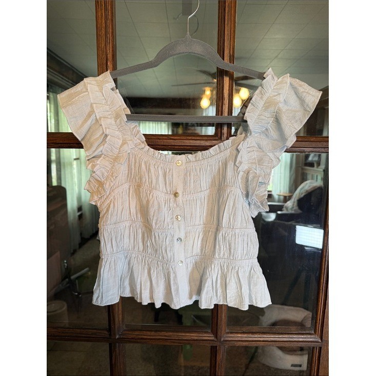 Thirty Thirty LA Light Blue Smocked Ruffle Crop Top Button Front NWT Medium