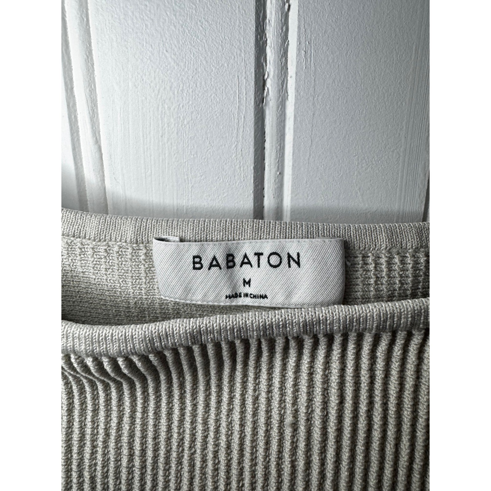 Babaton Sculpt Knit Cropped Tank Top Sage Green Square Neck Ribbed Size M