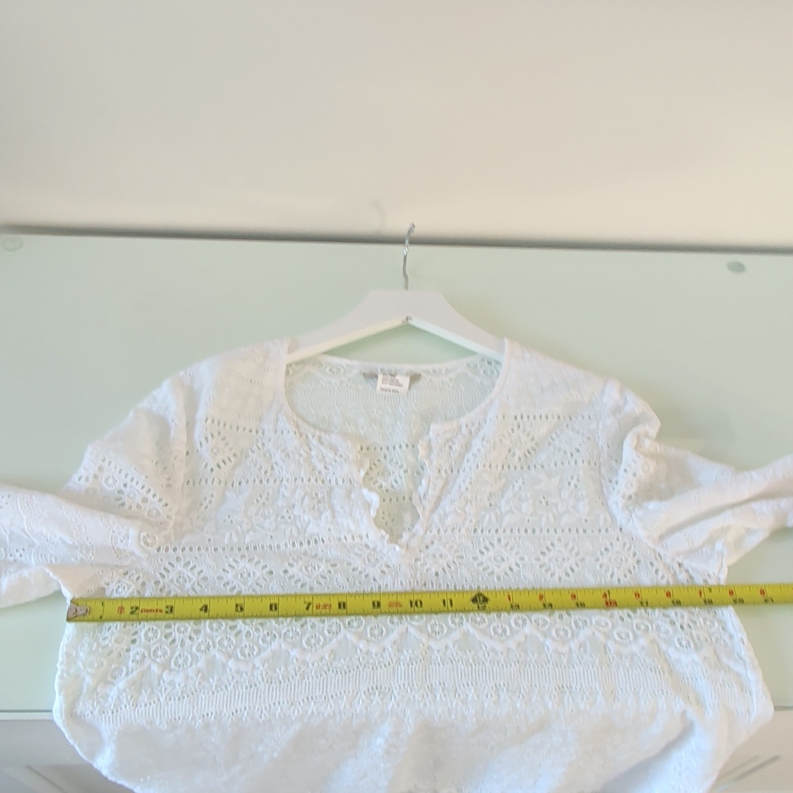 Gerard Darel Women’s 42 White Eyelet Lace Scalloped V-Neck 3/4 Sleeve Blouse