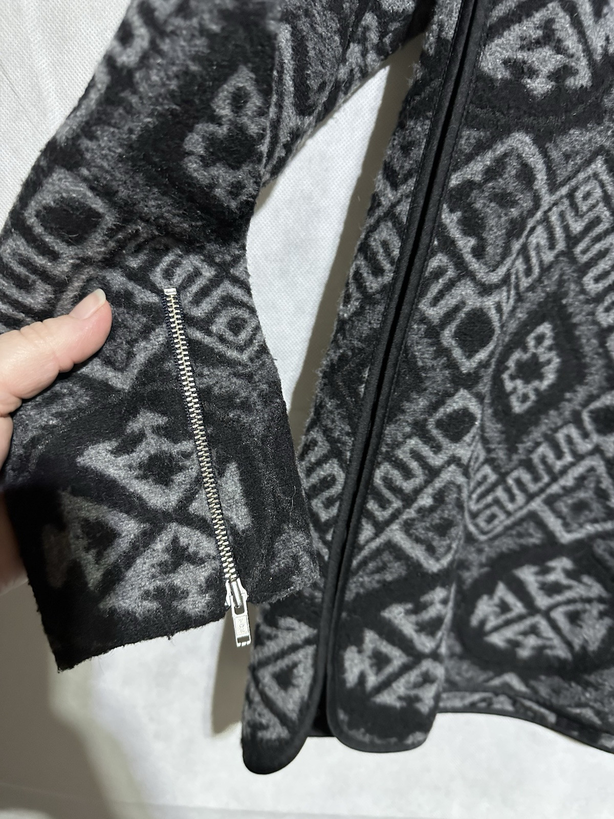Rebecca Taylor Wool Blend Black Gray Zip Top Sweater Aztec Southwest Argyle Sz 2
