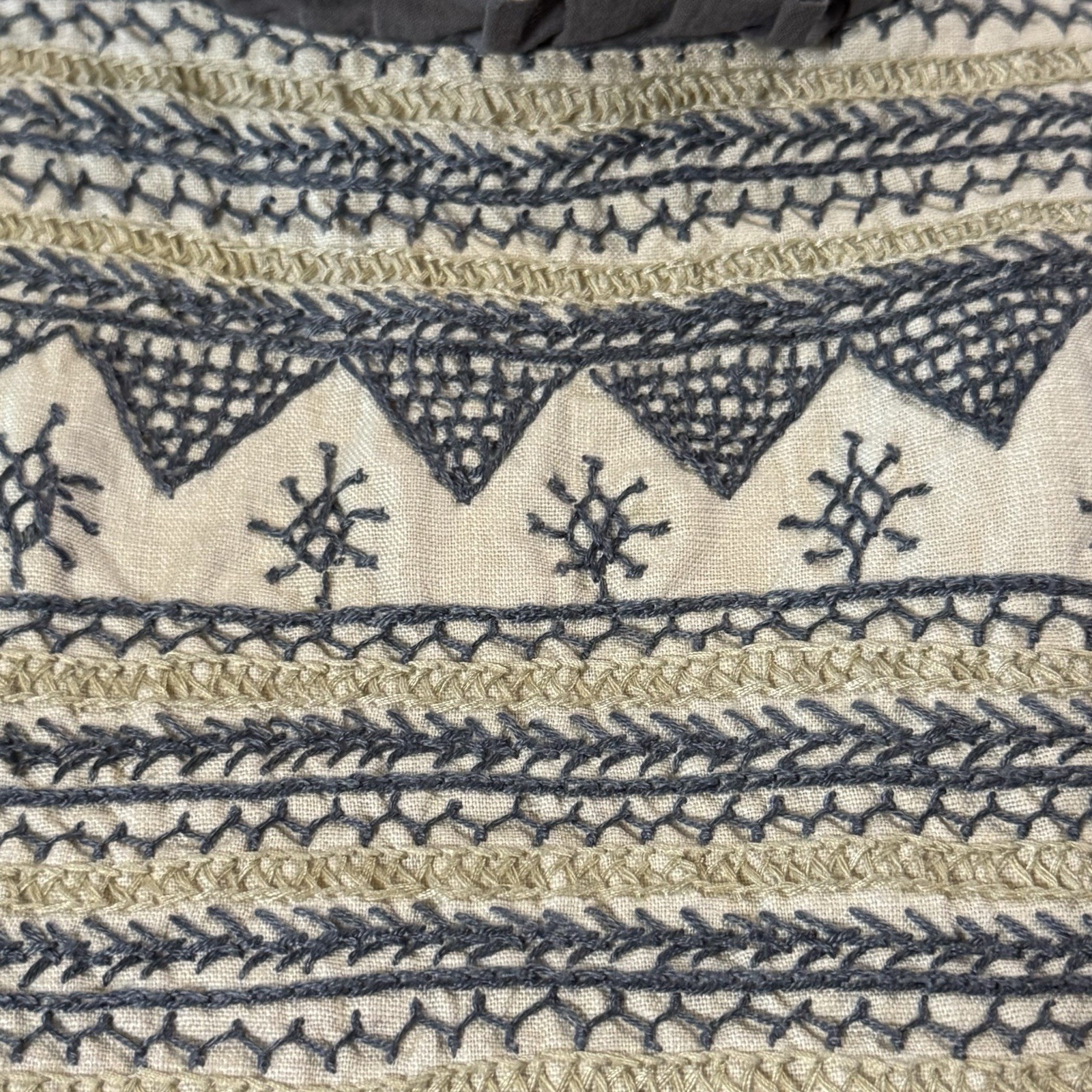Alamwar Walk The Earth Embroidered Boho Peasant Long Sleeve Top Small Gray Beige