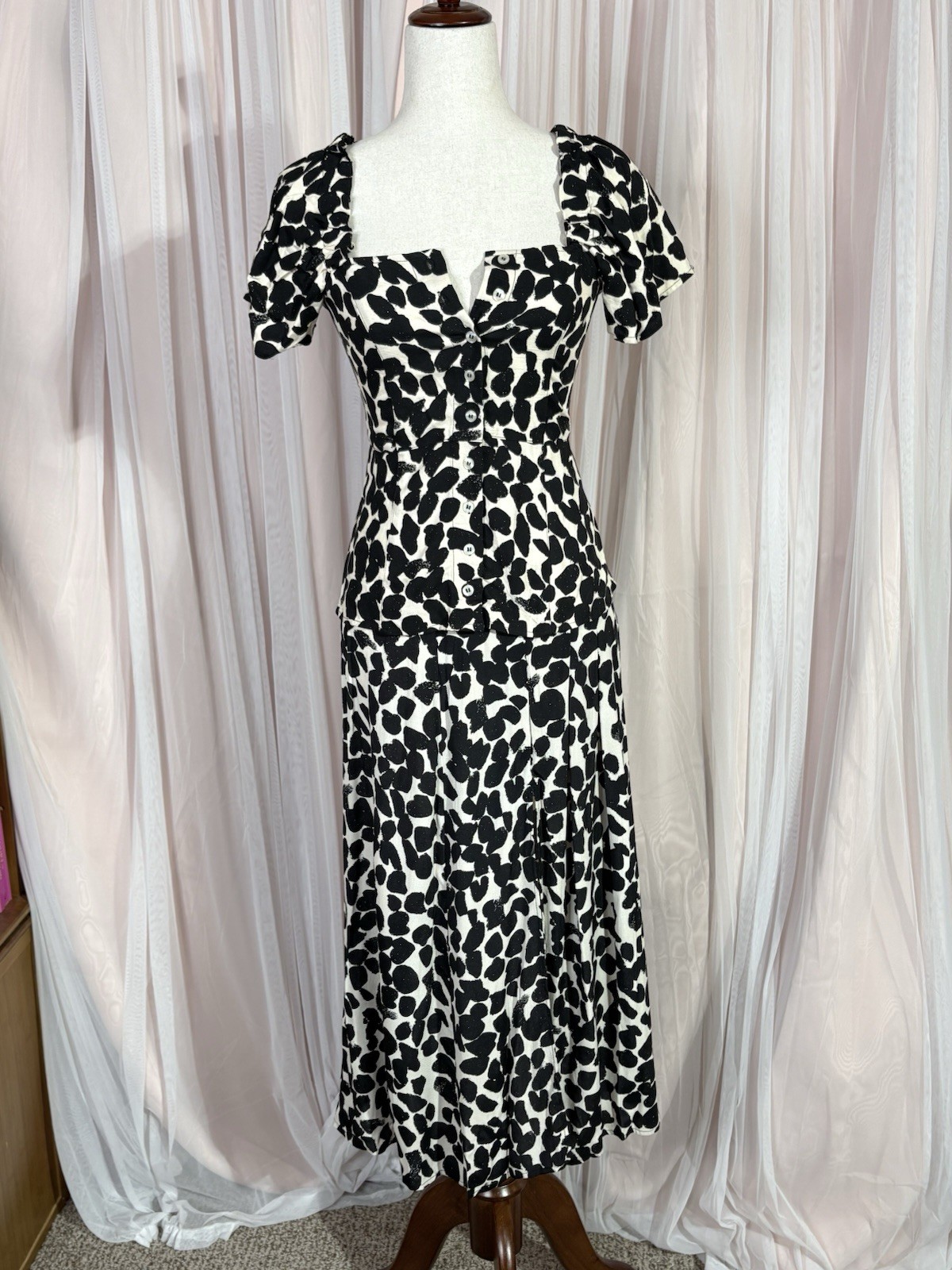 H&M Black Cream Abstract Print Puff Sleeve Button Front Top XXS