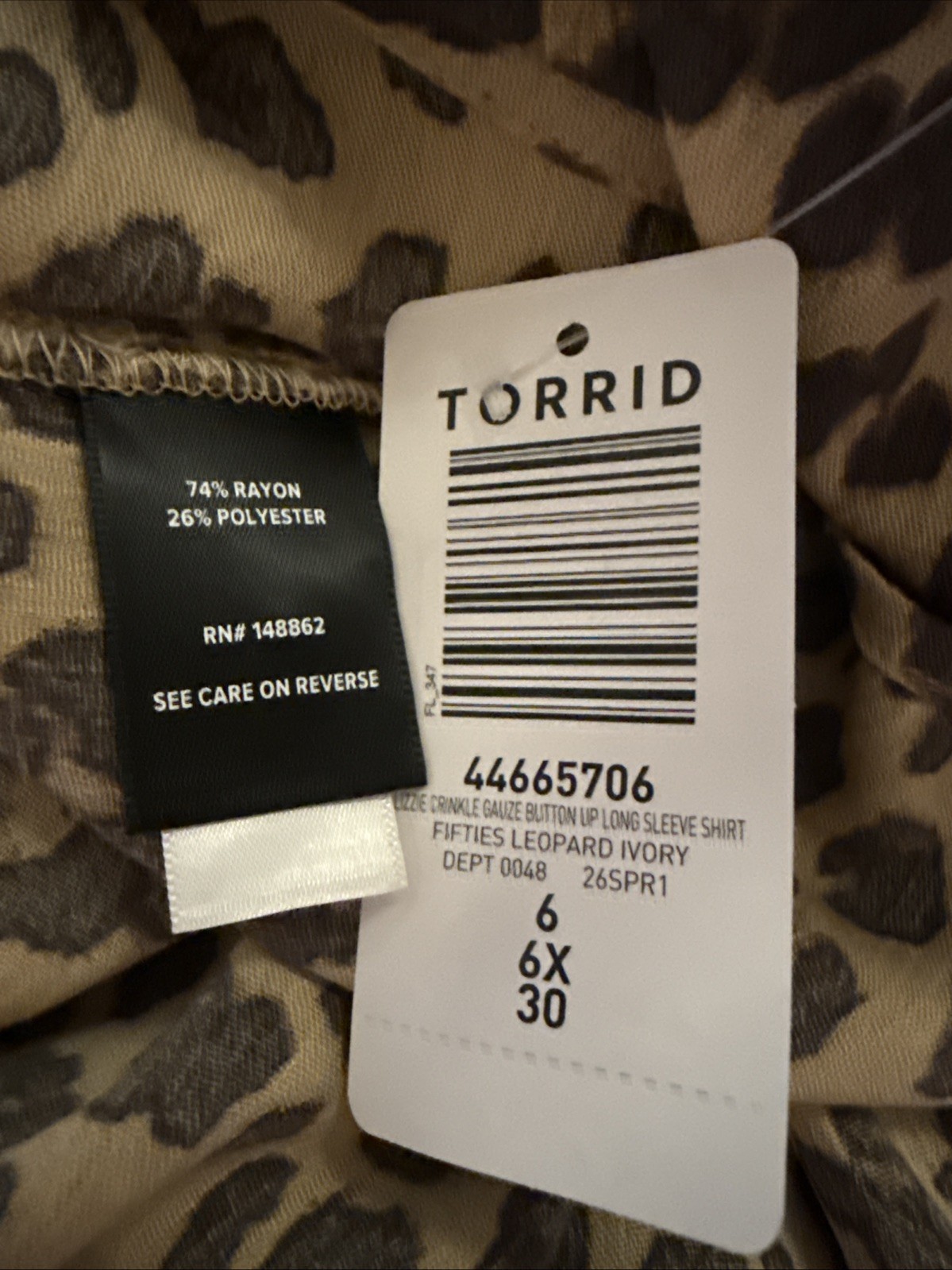 TORRID LONG SLEEVE SHIRT BLOUSE TOP LIZZIE BUTTON UP SHIRT 6 6X 6XL 30 NEW