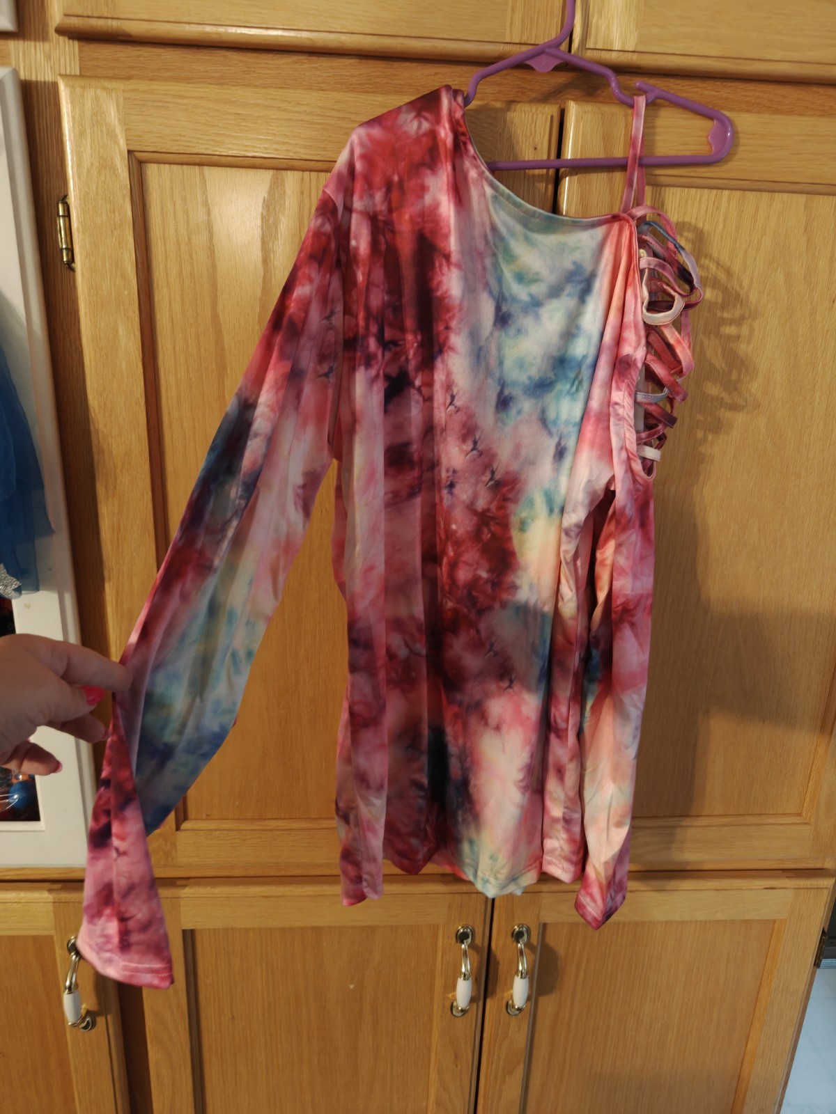AM2- Women’s Tie Dyed Long Sleeve Loops Cut Out Shoulder Size 2XLarge