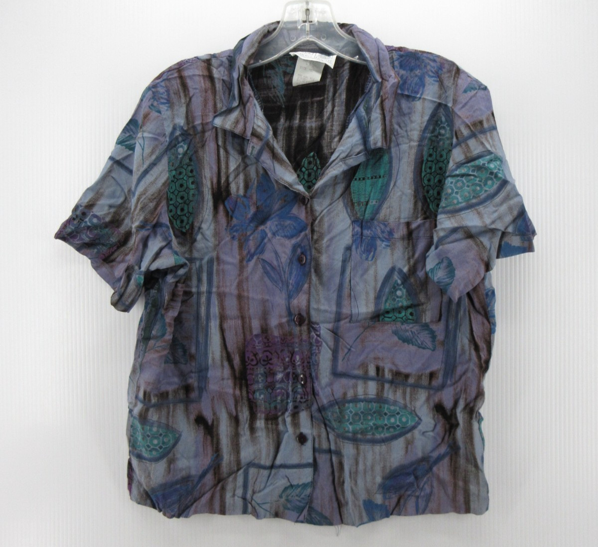 VINTAGE Young Hawaii Top Women Medium Purple Hawaiian Shirt Abstract Floral Camp