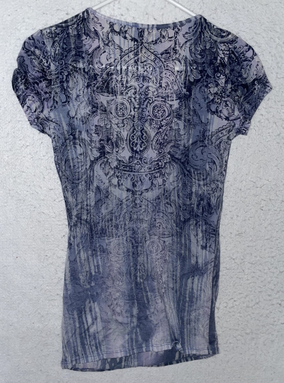 Miss Me Short Sleeve Tee Top Fleur de Lis Rhinestone Bling V-neck XS VTG Y2K