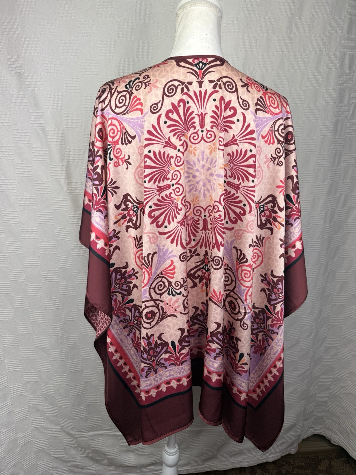 Chico’s Women’s Dark Maroon Multi Silky Reversible Mirage Ruana Topper, One Size