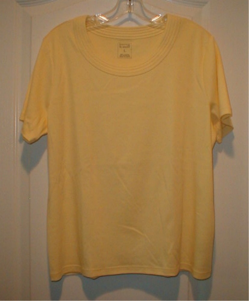 Gorgeous Yellow Top Unique Neckline Size L Large
