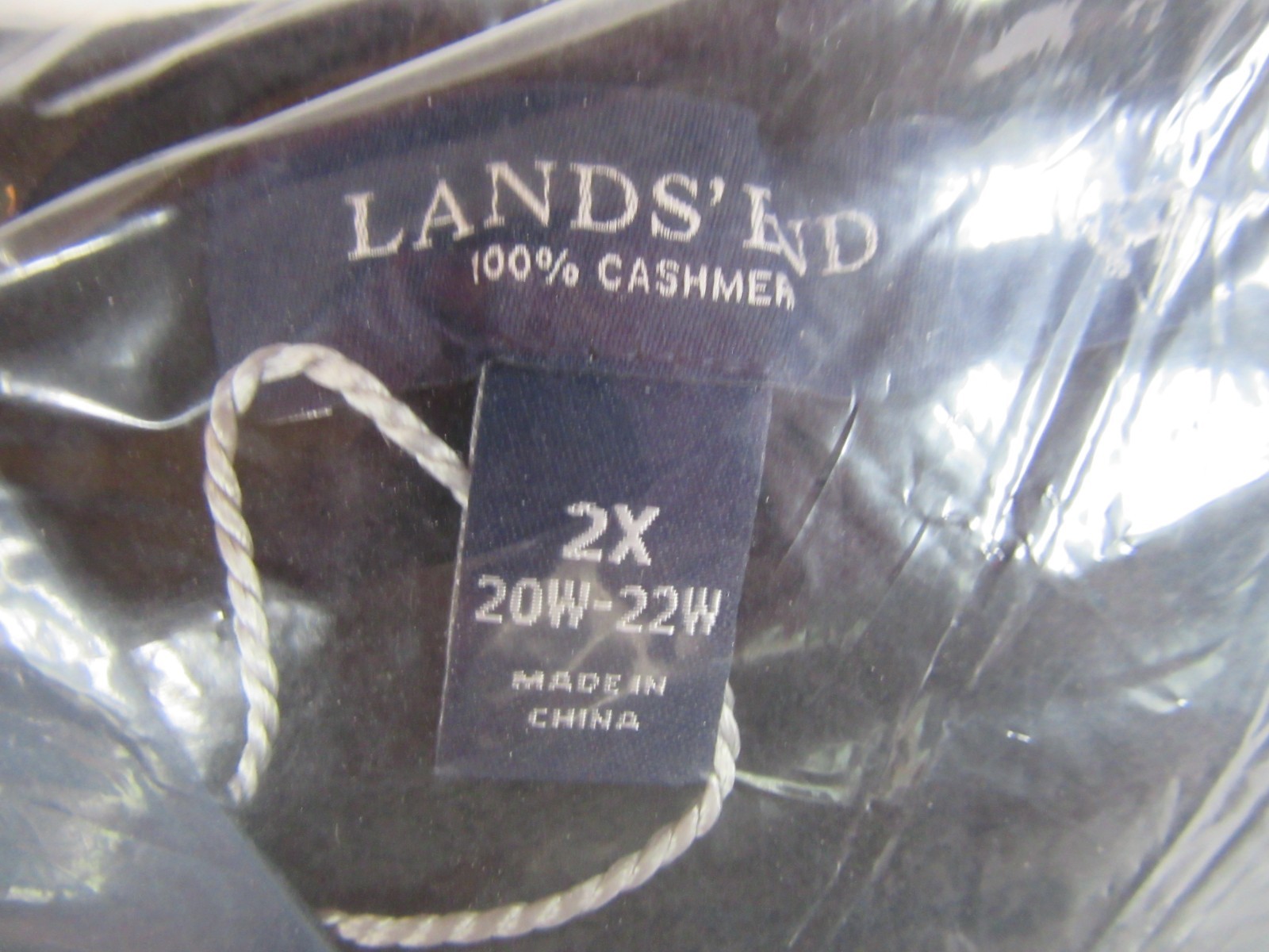 Lands’ End 100% Cashmere Classic Long Sleeve V-Neck Cardigan Black Size 2-X NEW!
