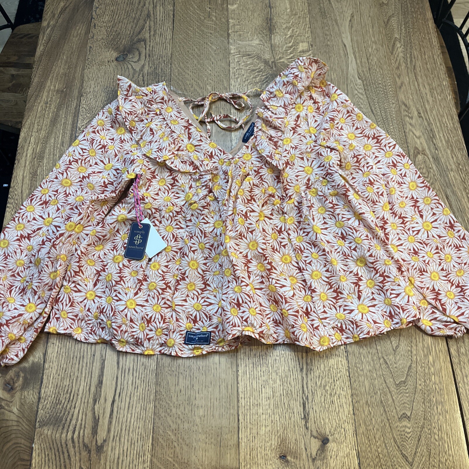 SIMPLY SOUTHERN Blouse Top Floral Sunflowers, Women’s M – NEW