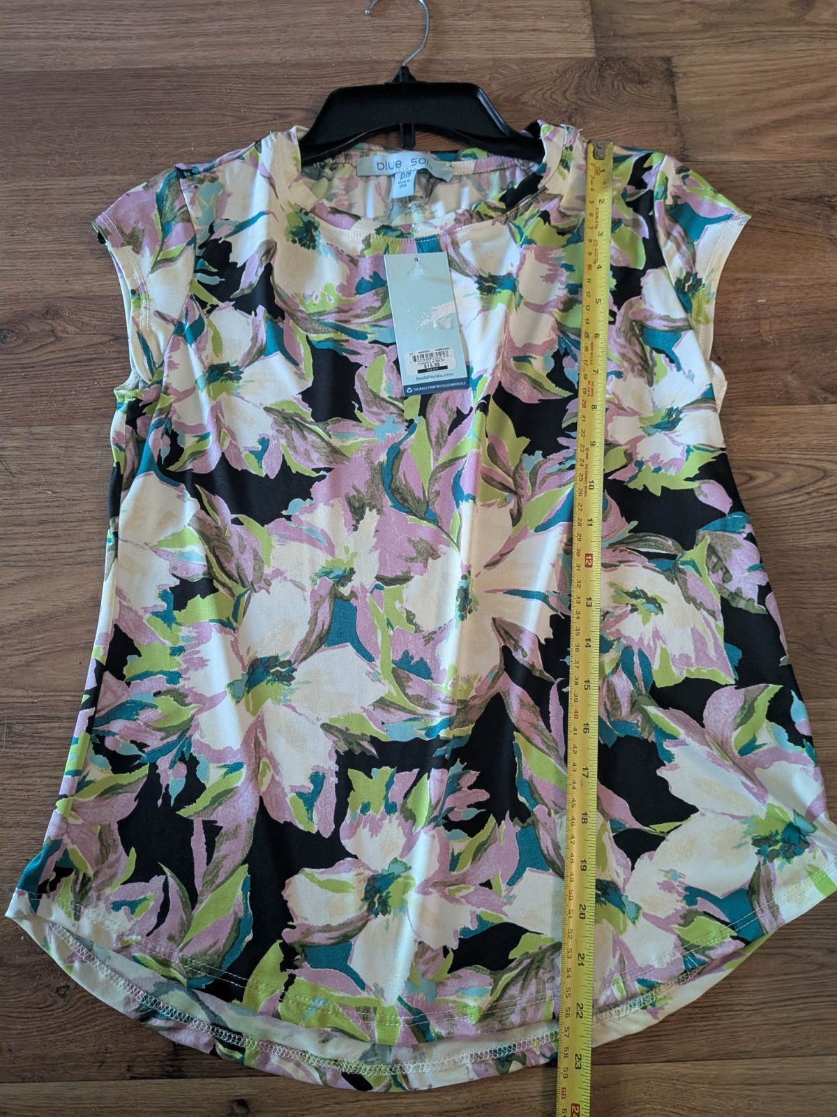 Blue Sol Sz. PM Slight Cap Sleeves SS Floral Everyday Top Ladies New w/Tags