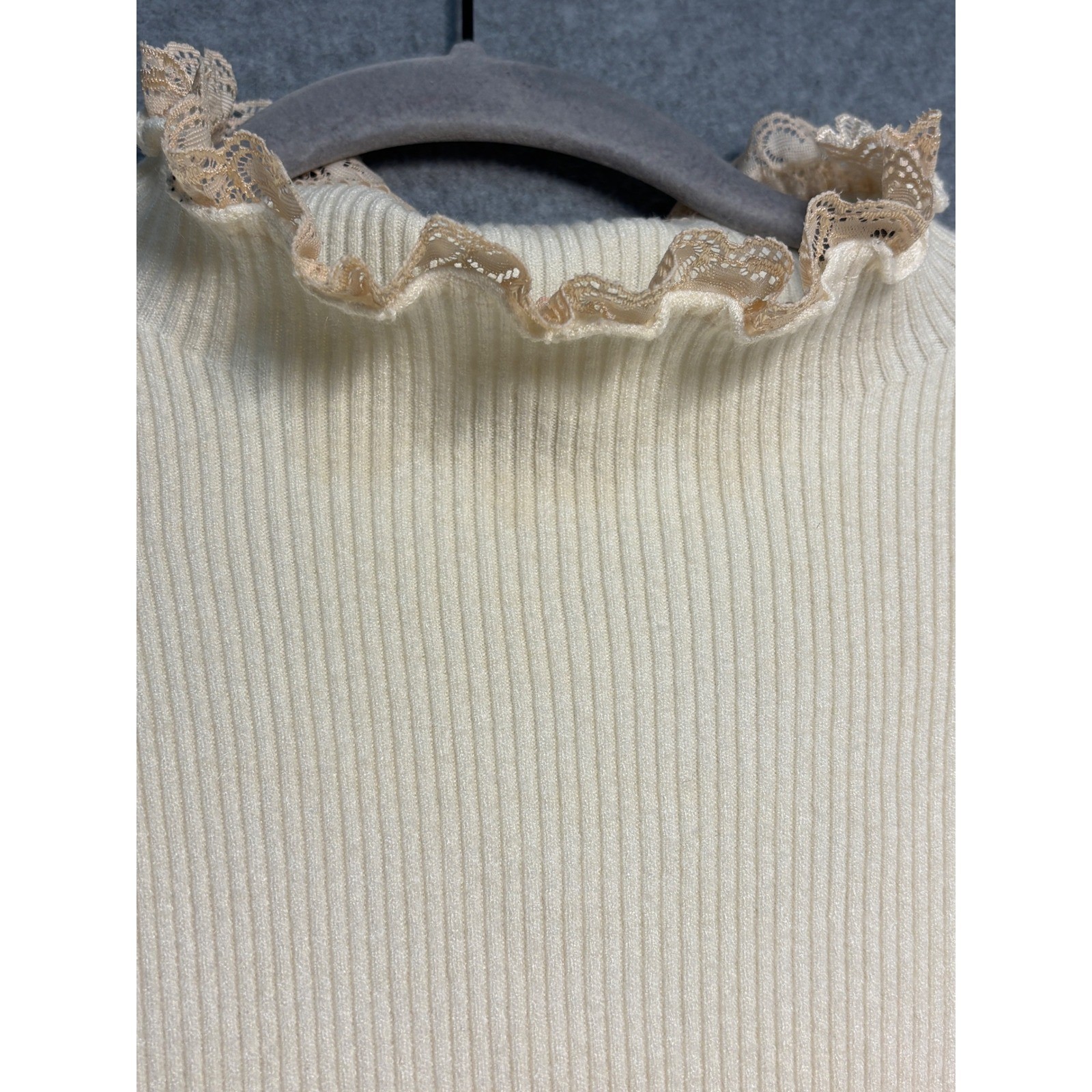 Moon River Lace Trim Rib Knit Sweater Top M Ivory Mock Neck Romantic Coquette