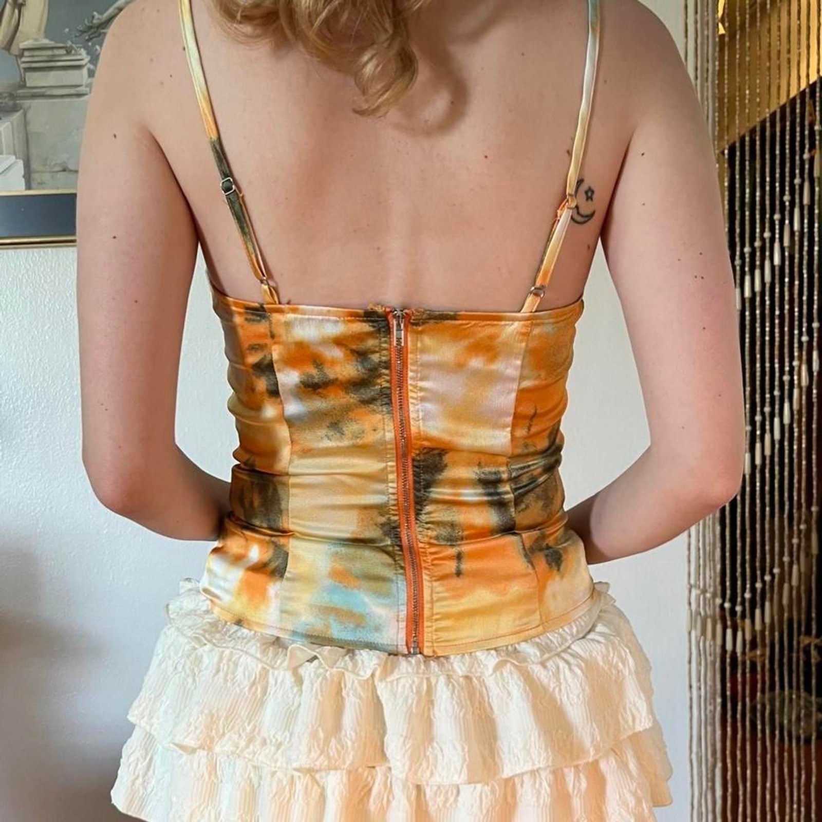 Pretty Little Thing Orange and Yellow Structured Corset Top Size 4 Pretty