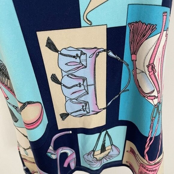 Vintage Art To Wear AOP Top Med Petite Urban Chic Fashion City Style Statement