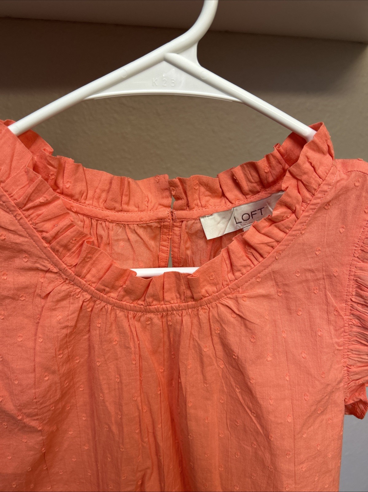 LOFT Eyelet Blouse L Salmon Embroidered Scalloped Casual Cap Sleeve Top NWT