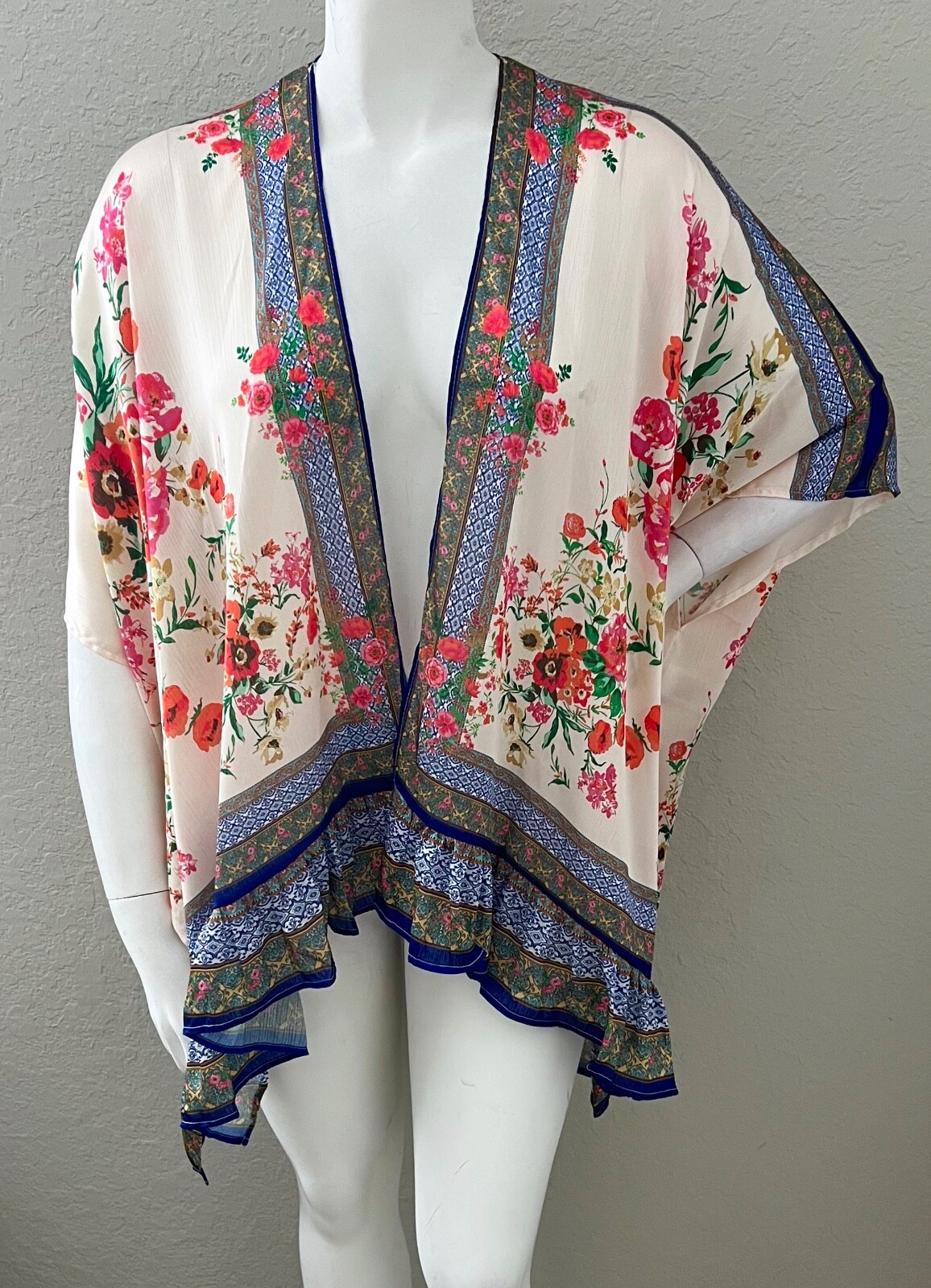 Umgee USA Floral Border Ruffle Trim Kimono Wrap Cream Plus XL/1XL 1XL/2XL – New!