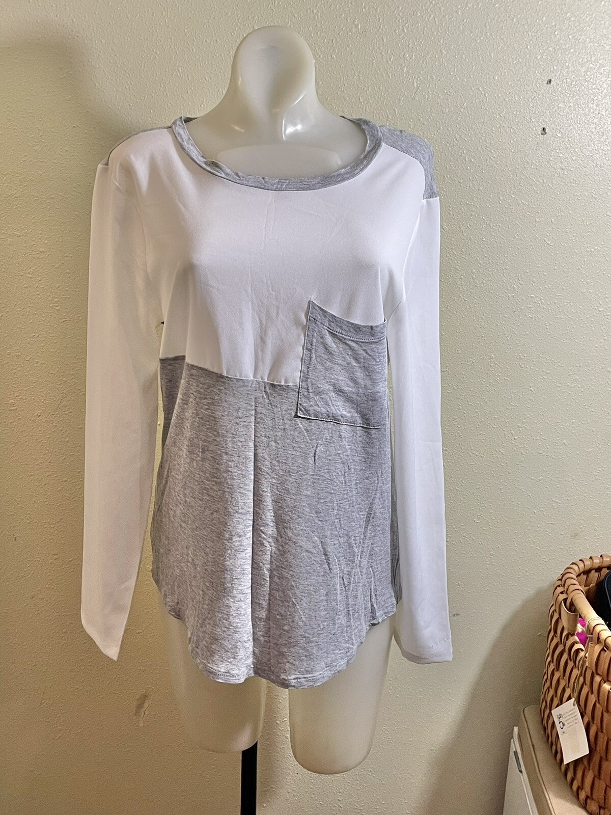 Joe Fresh Size S White Gray Sheer Rayon Top Long Sleeve Blouse T-Shirt Soft FLAW