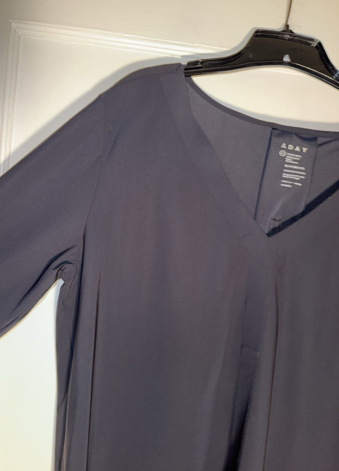 ADAY SOMETHING TAILORED BLACK SHIRT EUC $165 RETAIL. Size L. d980