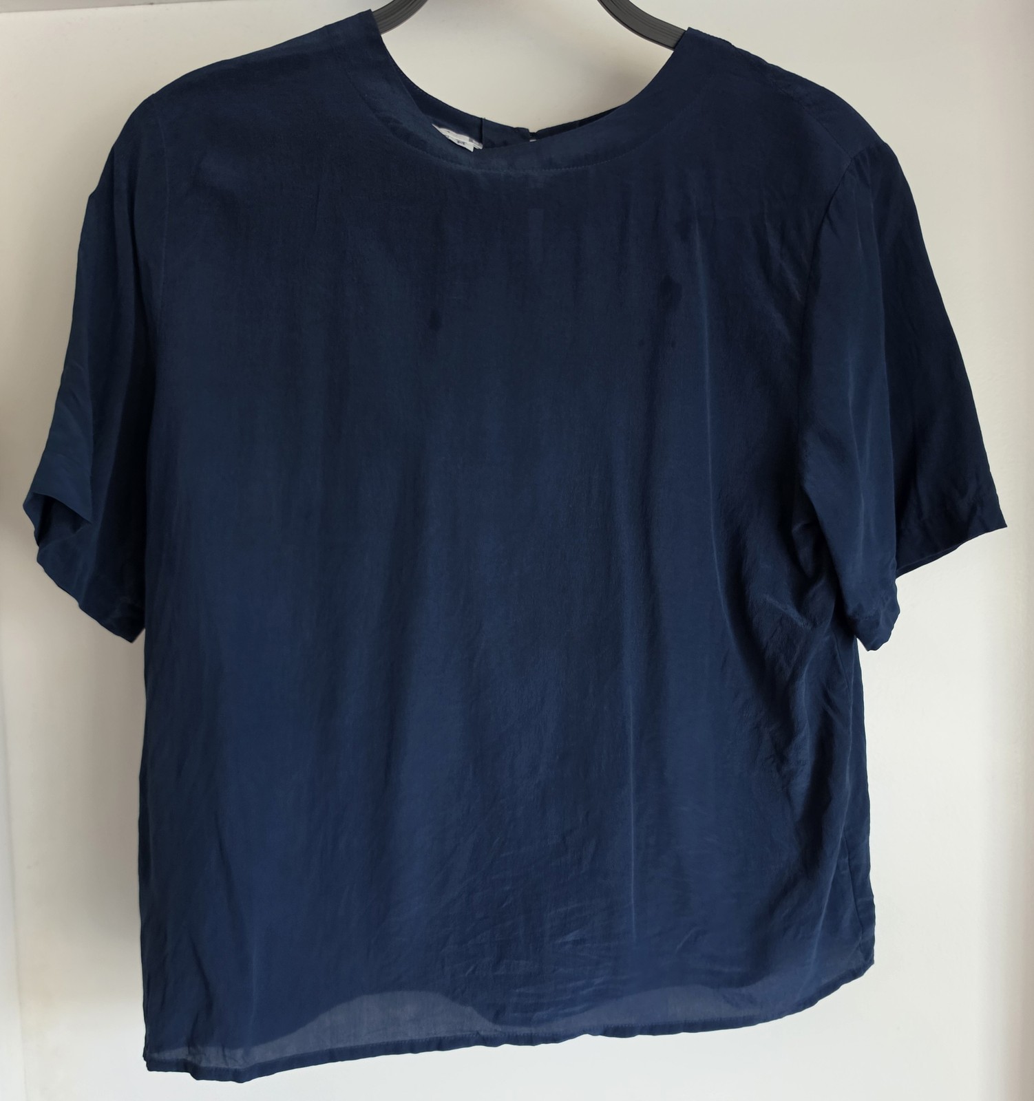 Vintage Diversity Blouse Women’s M Blue 100% Silk Short Sleeve Top Shirt Luxury